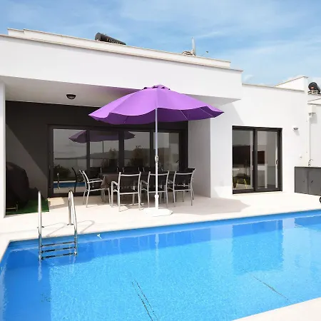 Casa vacanze Modern With Private Swimming Pool Near Nazar *